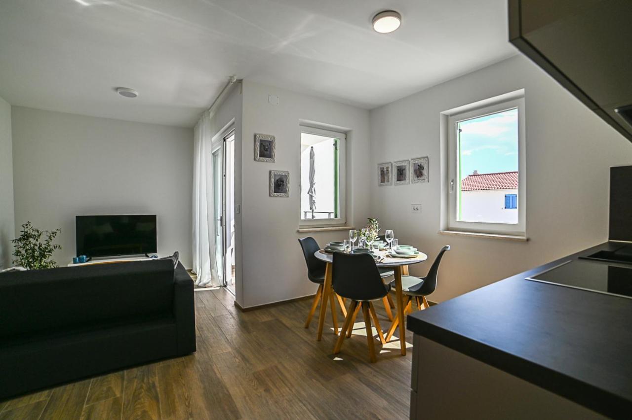 Apartment Perlitto Cres Εξωτερικό φωτογραφία
