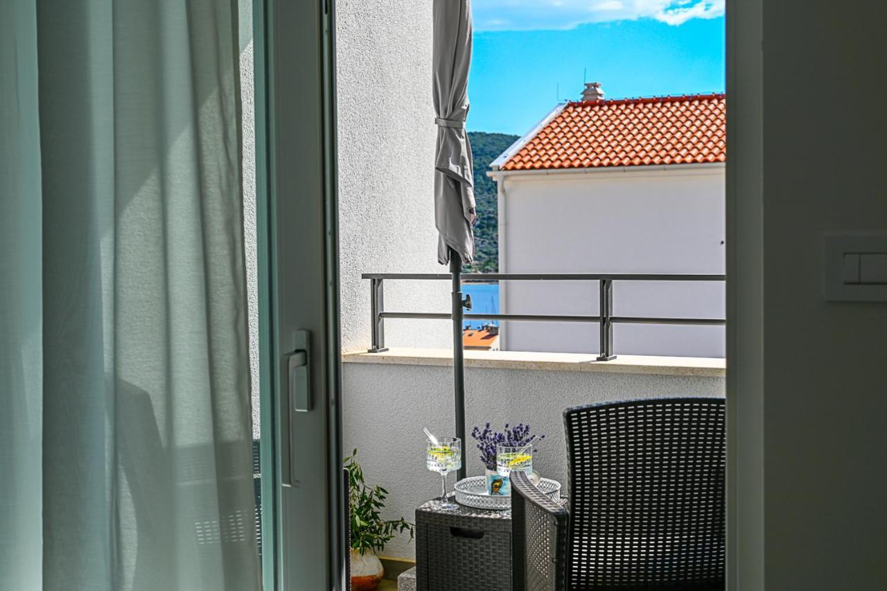 Apartment Perlitto Cres Εξωτερικό φωτογραφία